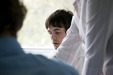 骁龙8 Gen4搭载AI新技术 实现手机1080p120fps《原神》